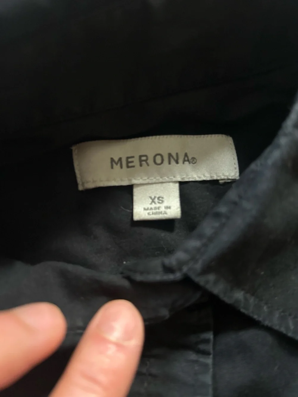 Vintage merona black tailored button down shirt